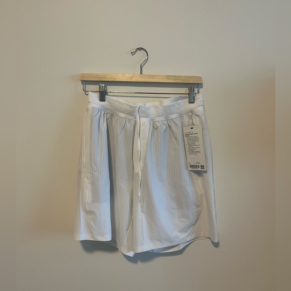 NWT Lululemon White Tennis Shorts (Size: M)